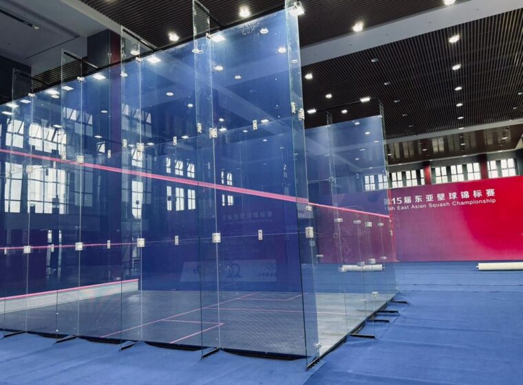 Customer review – blue glass squash court